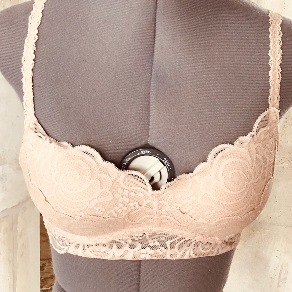 Pink Victoria’s Secret Lace Bra Size S/P